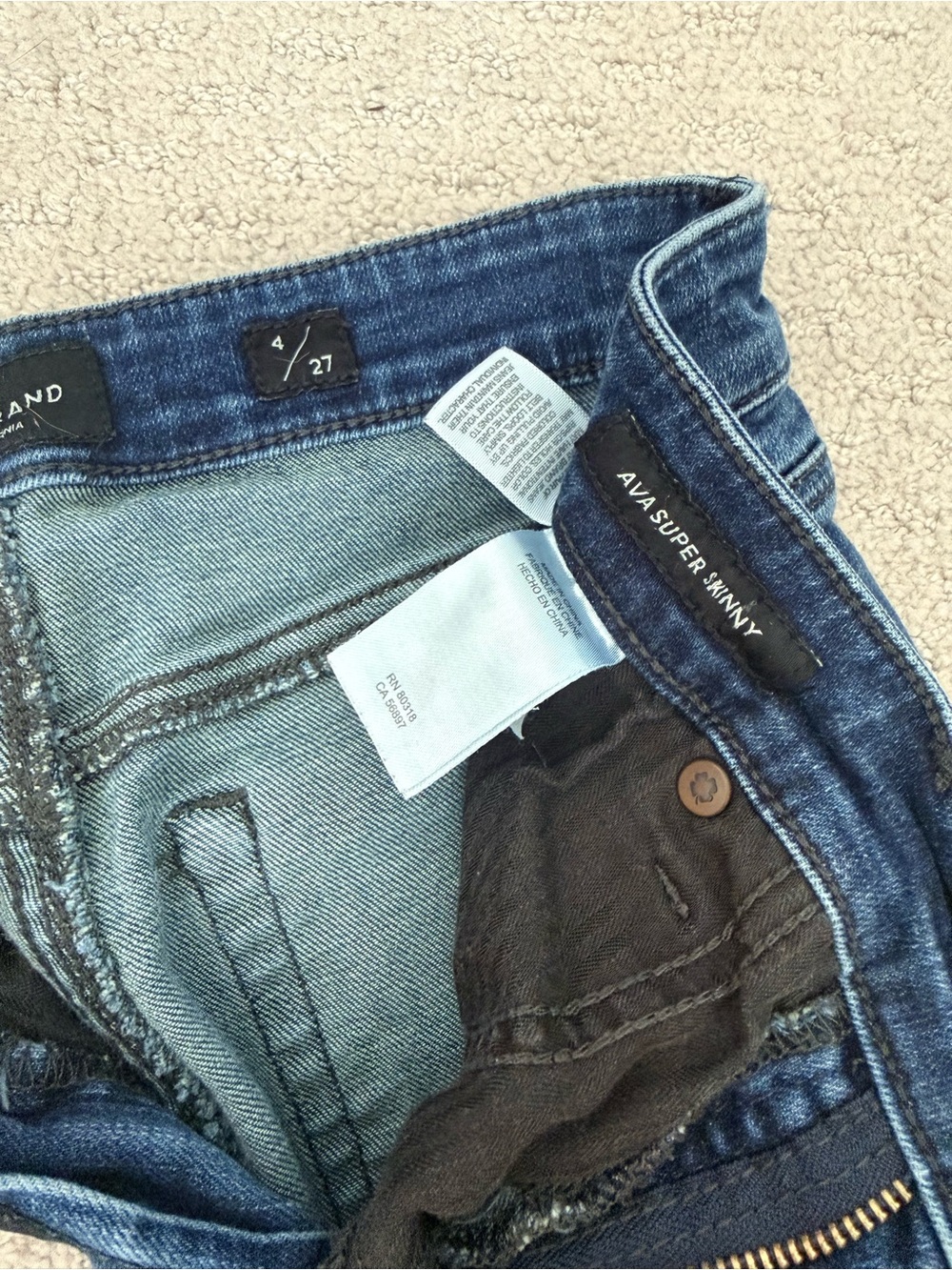 Lucky Brand, size 27. 5 pairs of Light to Dark Washes! - Picture 11 of 16